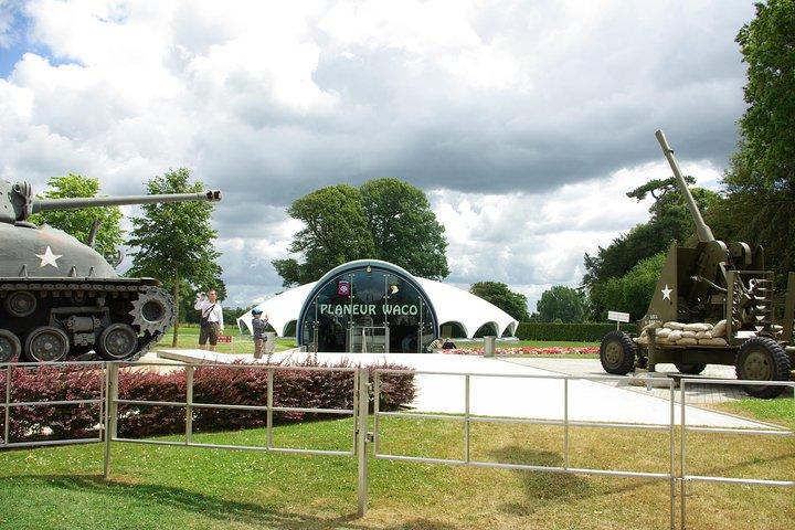 Guided Private Tour of Normandy D-Day Beaches and Battlefields from Paris
