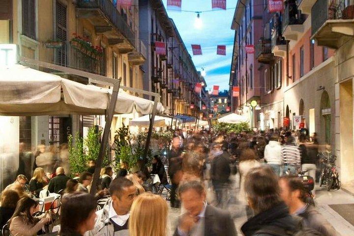 Aperitivo On Milan's Navigli With A Local: Private & Personalized