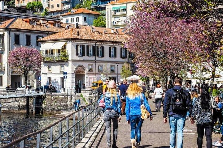 Lake Como Day Trip from Milan by Train: Private & Personalized