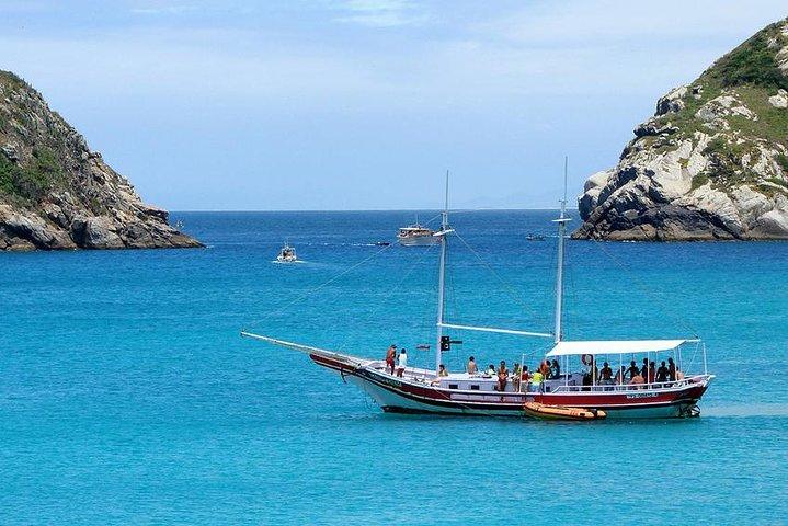 Full-Day Arraial do Cabo Tour with Lunch from Rio de Janeiro