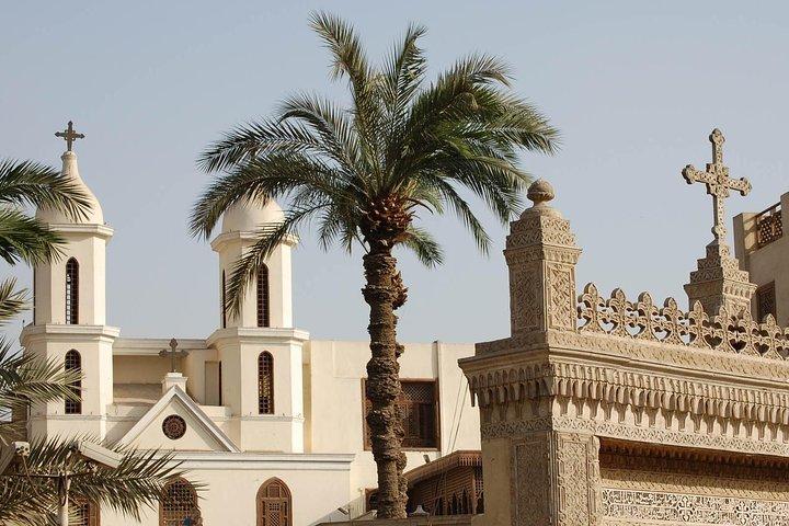 Giza Pyramids, Old Cairo, Citadel Private Tour Including Lunch