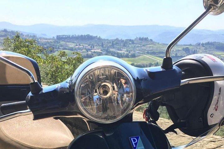 Private Vespa Tour in Chianti from Florence