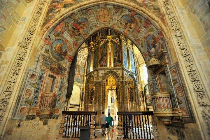Full-Day Private Tomar, Knights Templar and Castles Tour