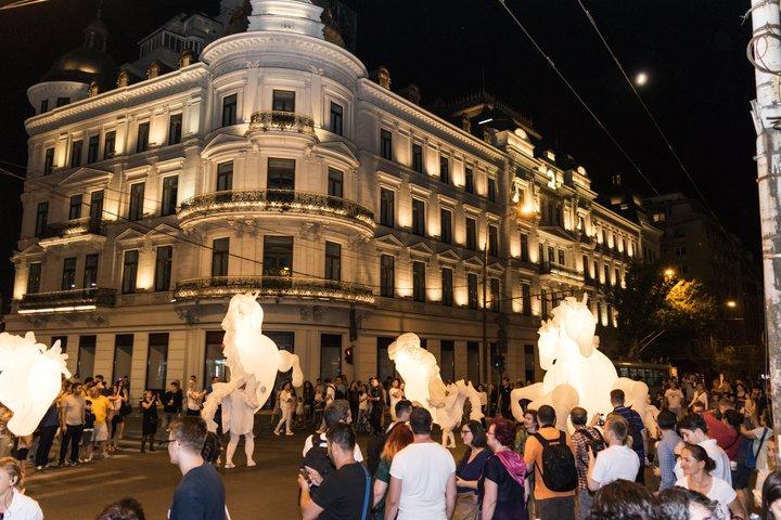 Bucharest Pub Crawl in the Old Town
