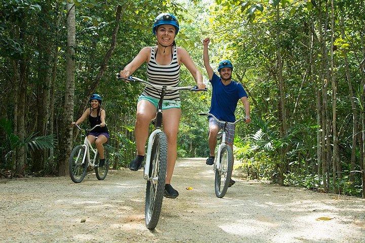 Rio Secreto Plus: Classic Tour, Bycicle, Rappel & Ziplines