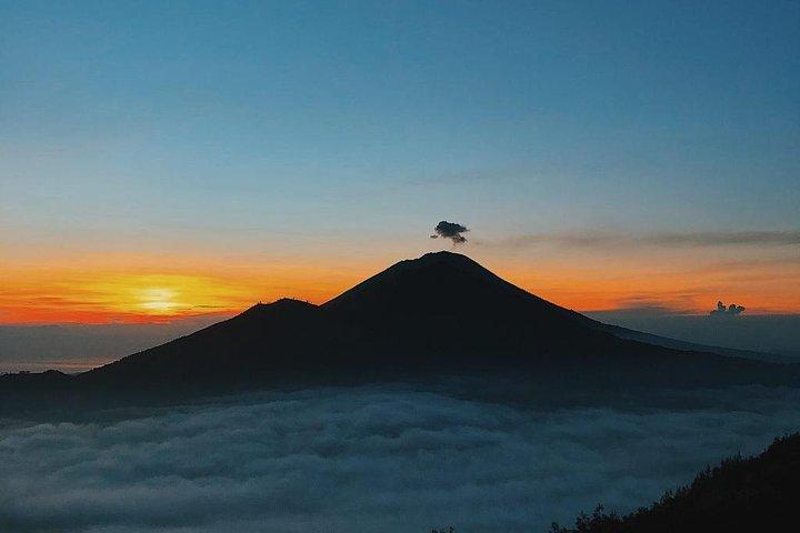 Mount Batur Volcano Sunrise Trekking With Ubud Rice Terrace
