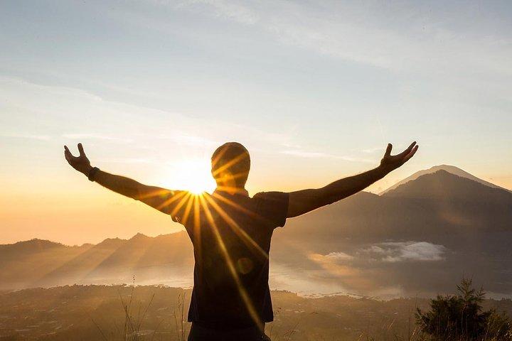 Private Tour: Full-Day Mount Batur Volcano Sunrise Trek with Natural Hot Springs