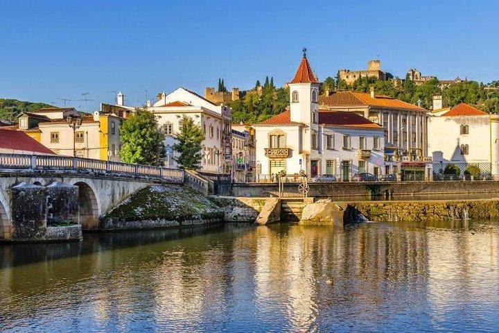 Full-Day Private Tomar, Knights Templar and Castles Tour