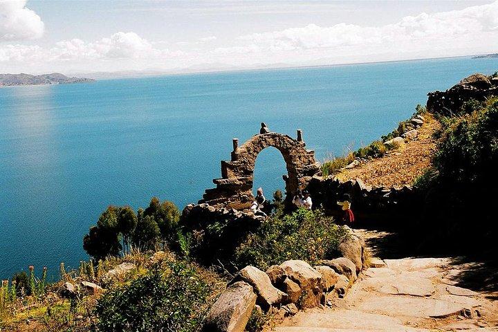 Full day: Lake Titicaca Uros and Taquile from Puno