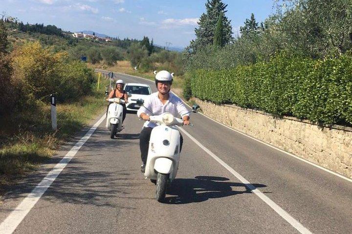 Private Vespa Tour in Chianti from Florence