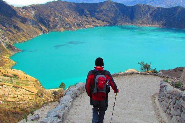 Private Full Day Tour to Quilotoa Lagoon from Quito