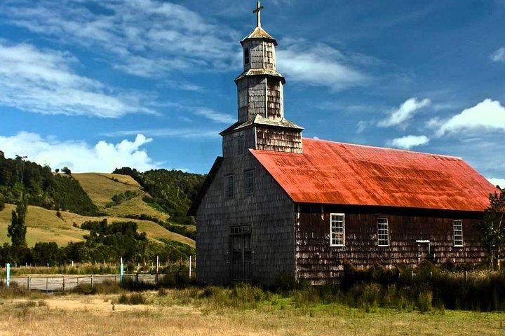 Puerto Montt: Full day Chiloe Island visiting Penguins in Puñihuil