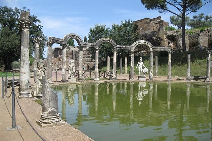 Tivoli: Hadrian's Villa and Villa d'Este, Semi-Private Tour