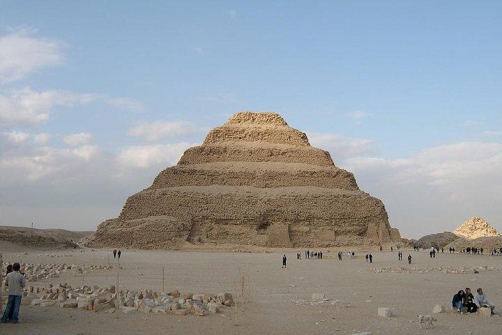 Private Giza Pyramids, Memphis & Saqqara with Egyptologist