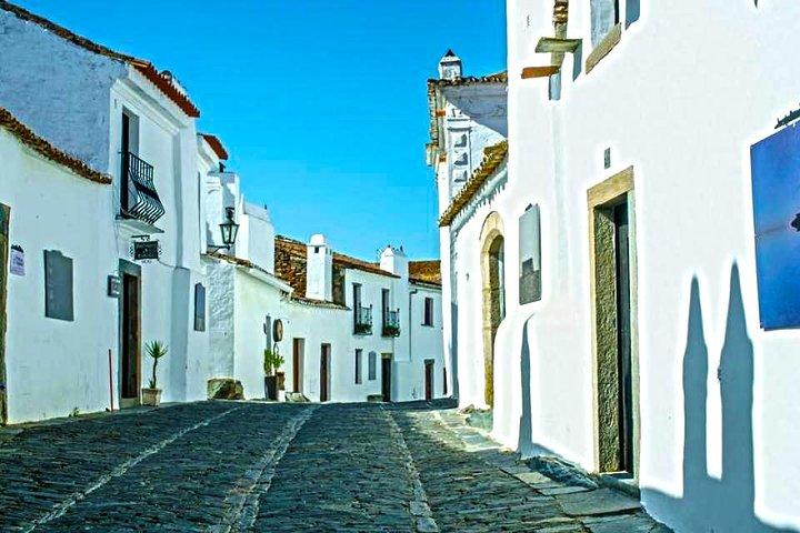 Private day trip to Evora from Lisbon