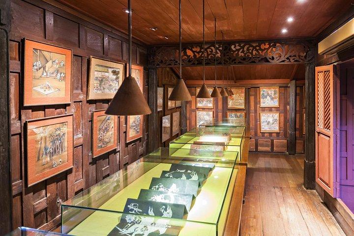 Jim Thomson's House & Suan Pakkard Palace Tour