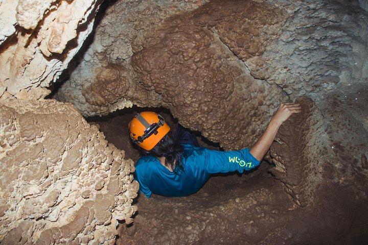 Crystal Cave and Blue Hole National Park Day Trip from San Ignacio