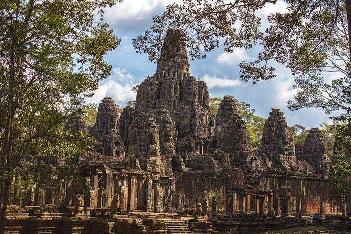 Siem Reap Full Day Angkor Wat Tour Small Group
