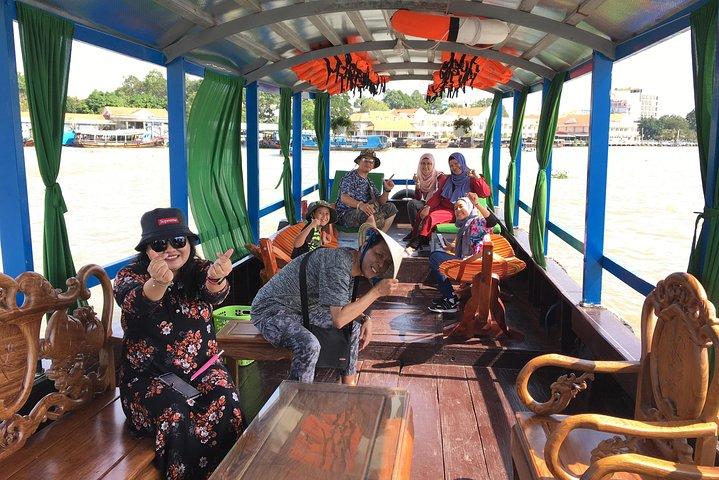 Private Cu Chi Tunnels and Mekong Delta: Full-Day Guided Tour