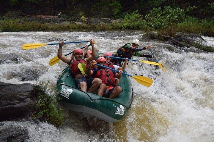 Rafting Class III and IV in Tenorio River from Playa Hermosa