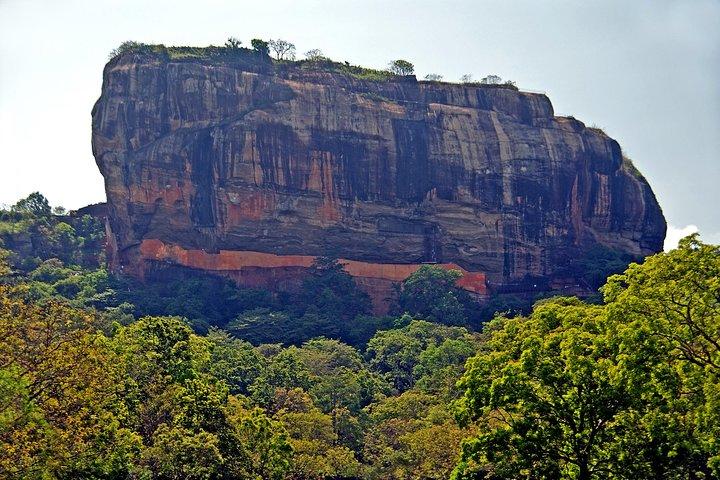 Sigiriya Day Tour with all included