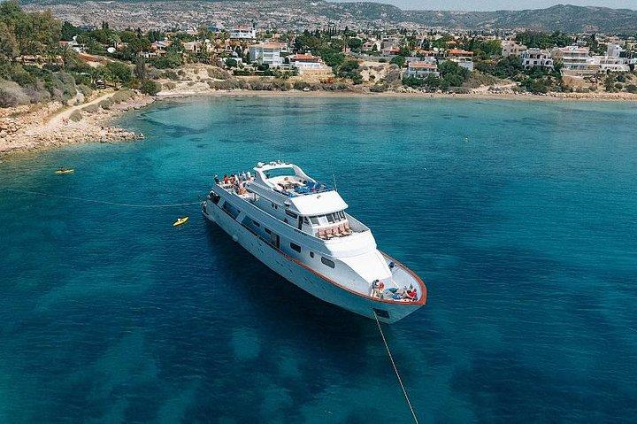 Ocean Flyer VIP Cruise from Paphos Adults Only