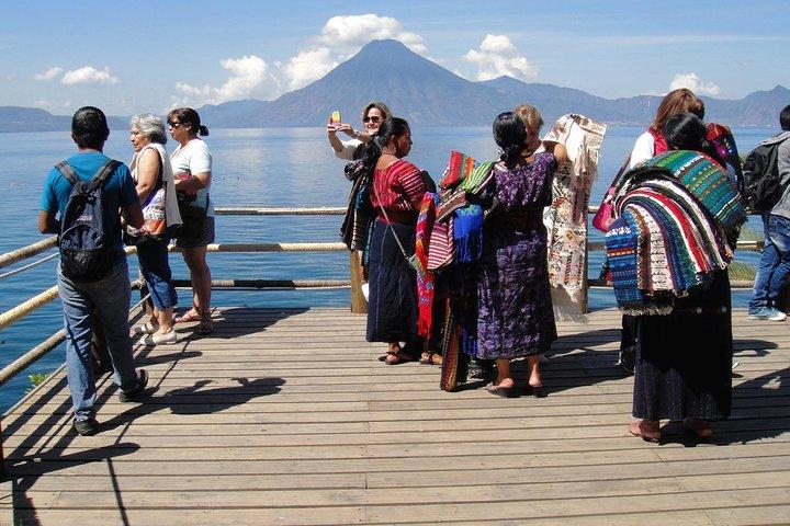Lake Atitlán and San Juan La Laguna Day Trip by Boat from Guatemala City