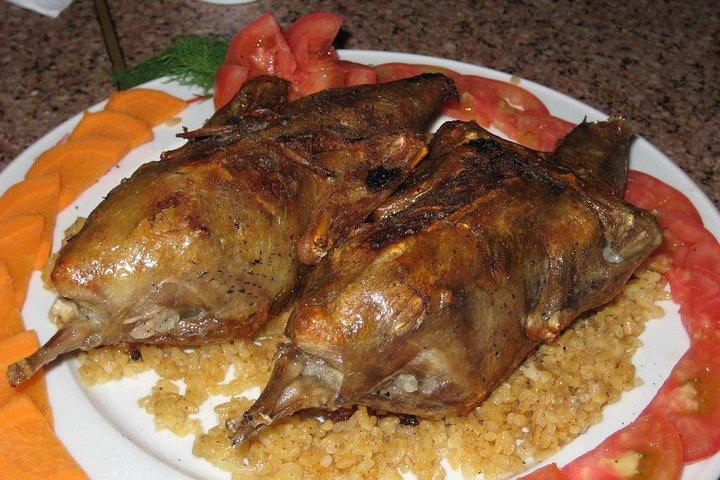 Budget food tour for solos-families-friends