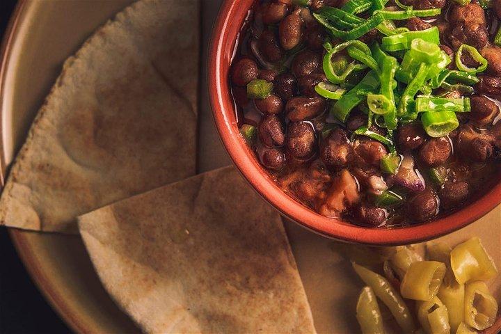 Budget food tour for solos-families-friends