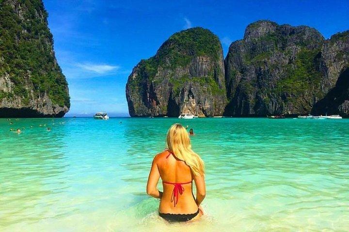 Discover Phi Phi Islands: Royal Jet Cruiser Experience with Lunch