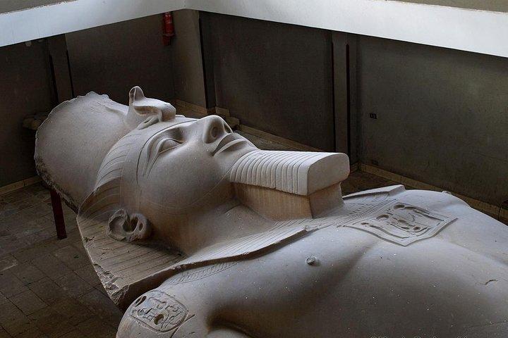 Private Tour to Giza Pyramids, Sphinx, Saqqara Pyramids & Memphis