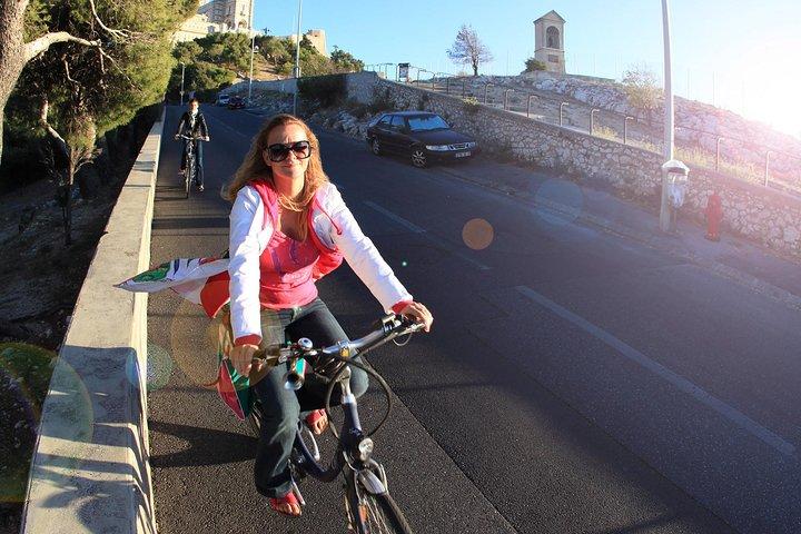 Electric Bike Tour to the Calanques from Marseille