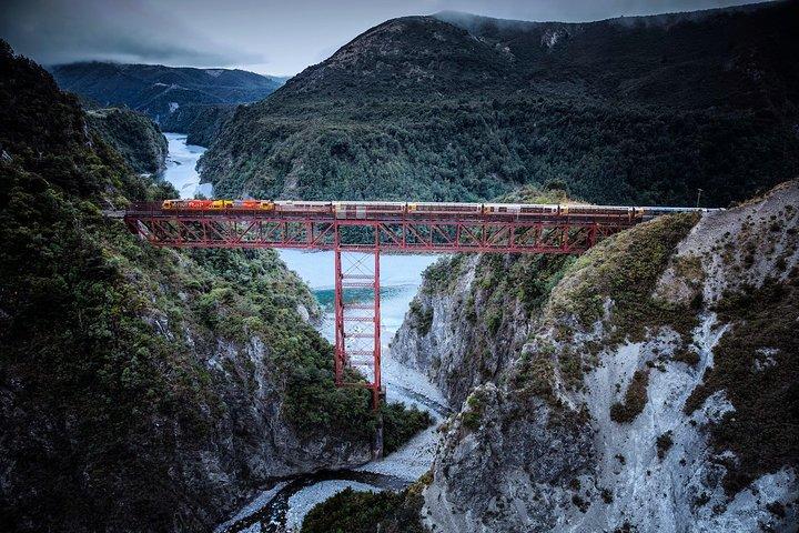 Arthur's Pass National Park Day Tour with TranzAlpine Train