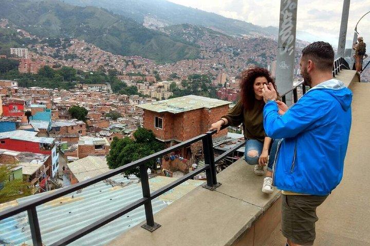 Best Full Day Private Medellin City Tour and Botero´s Plaza
