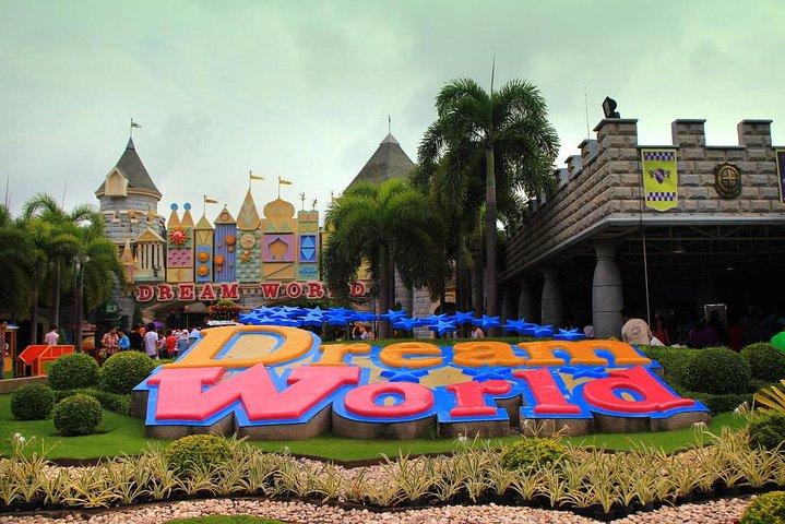 Dream World Bangkok with Round Trip Shared Transfer