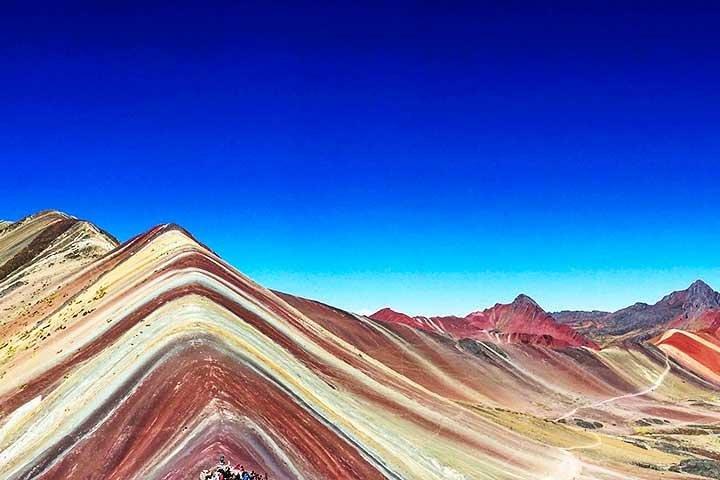Full Day Rainbow Mountain Tour from Cusco