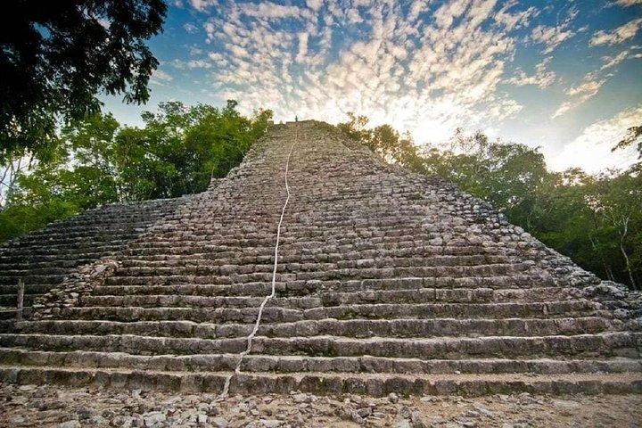 Private Tour Pyramids Tulum and Coba with Night Show in the Park Xcaret