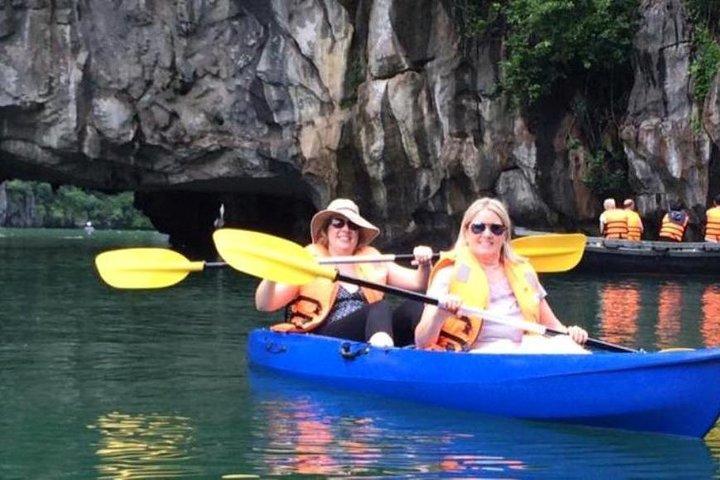 6 Hour Cruise in Hanoi