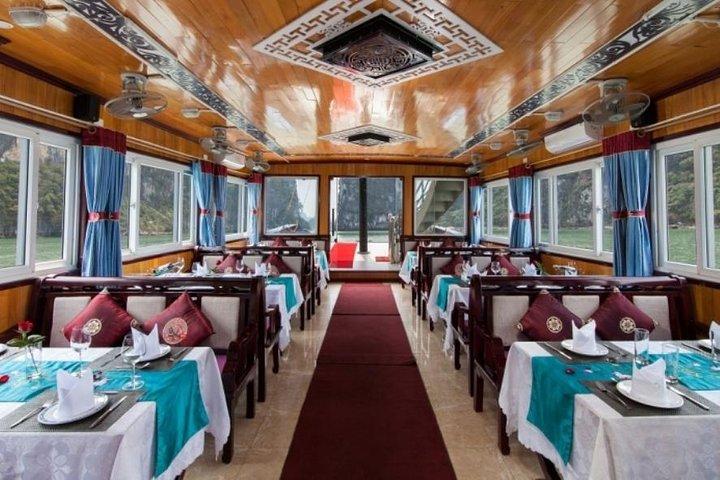 6 Hour Cruise in Hanoi