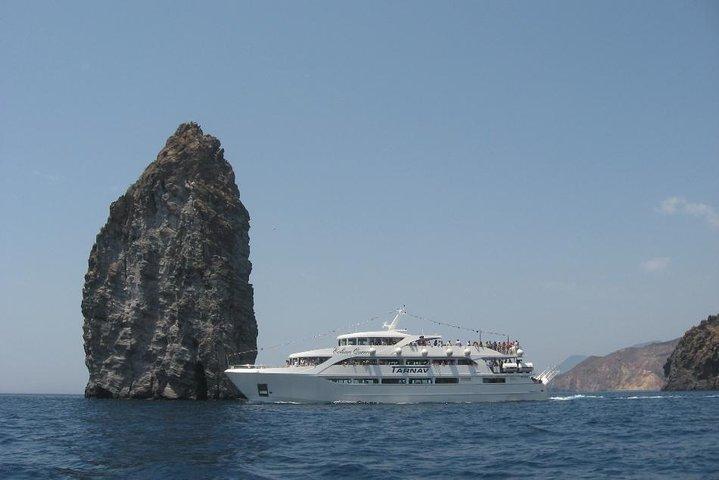 Aeolian Islands Day Trip from Taormina: Lipari and Vulcano