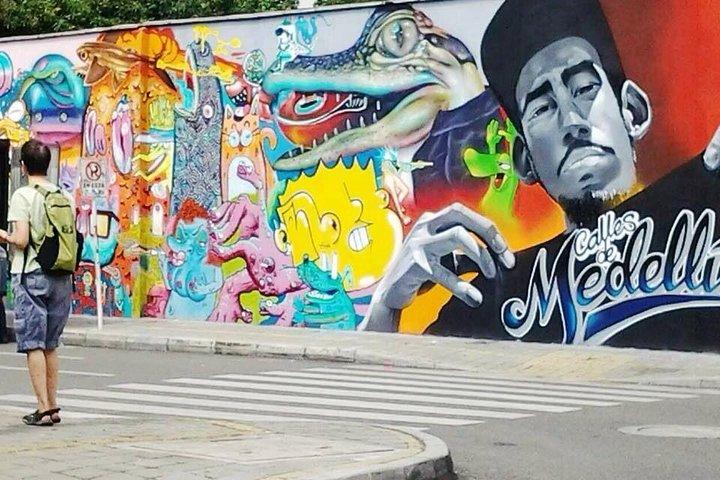 Best Full Day Private Medellin City Tour and Botero´s Plaza