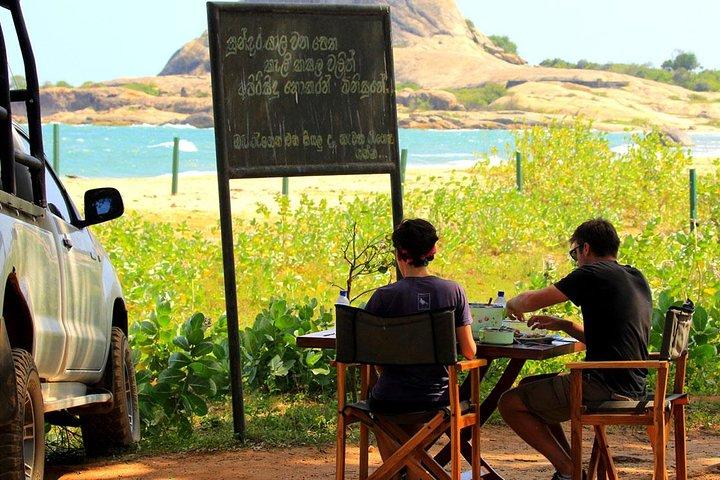 VALUE PACK! One Day Safari Tour to Yala and Udawalawa Parks