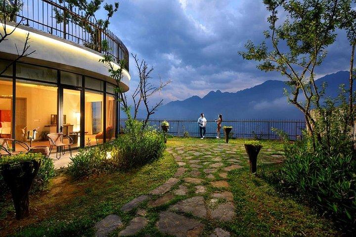 Sapa Trekking Tour by Night Train from Hanoi 3 Nights - 2 days