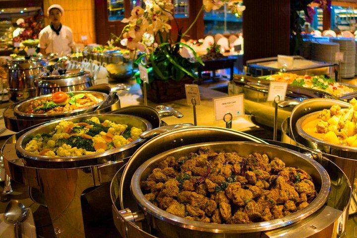 White Orchid Dinner Cruise at Bangkok with Pickup & Live Music