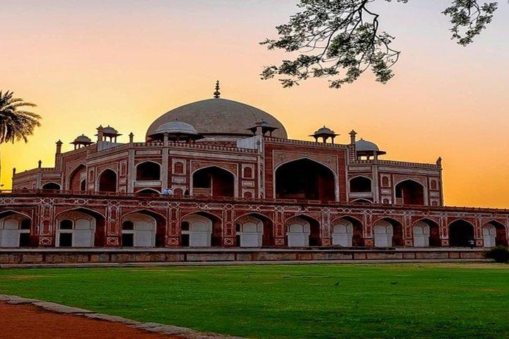 Private Old and New Delhi Sightseeing Tour