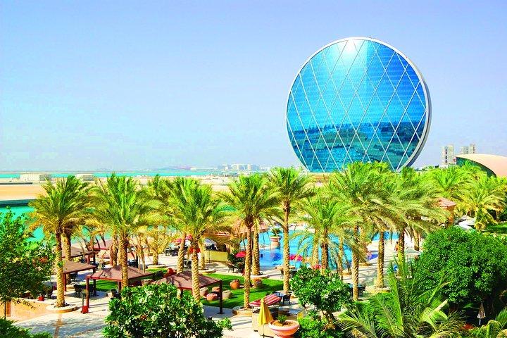 Abu Dhabi City Tour with Grand Mosque and Emirates Palace Visit