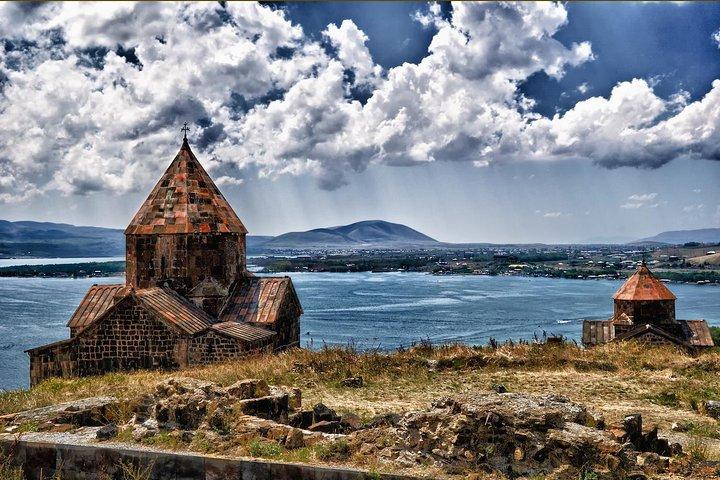 Private Tour: Tsaghkadzor, Sevan lake,Sevanavank, Dilijan, Haghartsin monastery