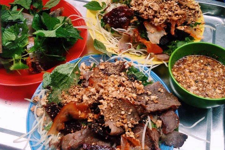 Hanoi Private Walking Tour: Street Food (HOT HOUR PROMOTING)