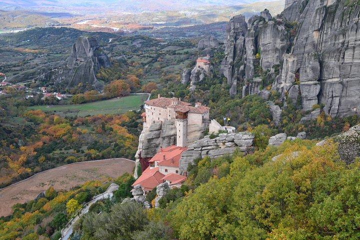 Full day private tour to Meteora Monasteries
