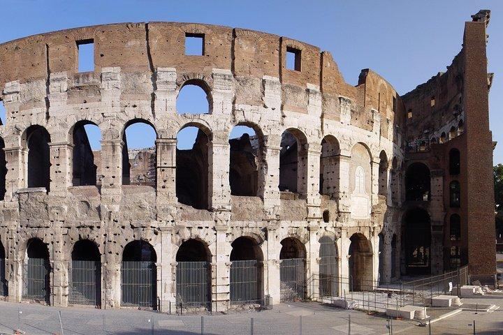 Private Colosseum, Ancient Rome Tour and Gladiator Arena Optional